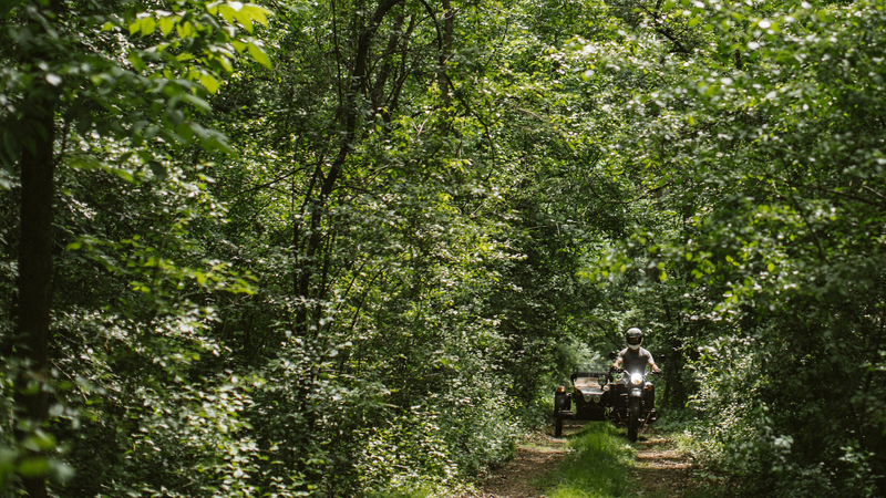Illustration for article titled 2015 Ural Sidecar Review: WWII Soviet Tech On (And Off) The Road Today